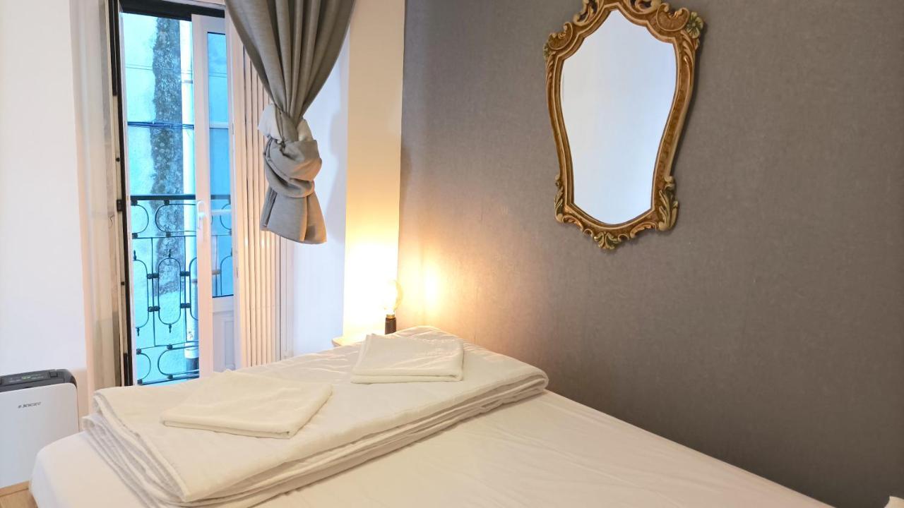 1 Bedroom Apartment - Tv Da Madalena 01 Lisboa Exteriör bild